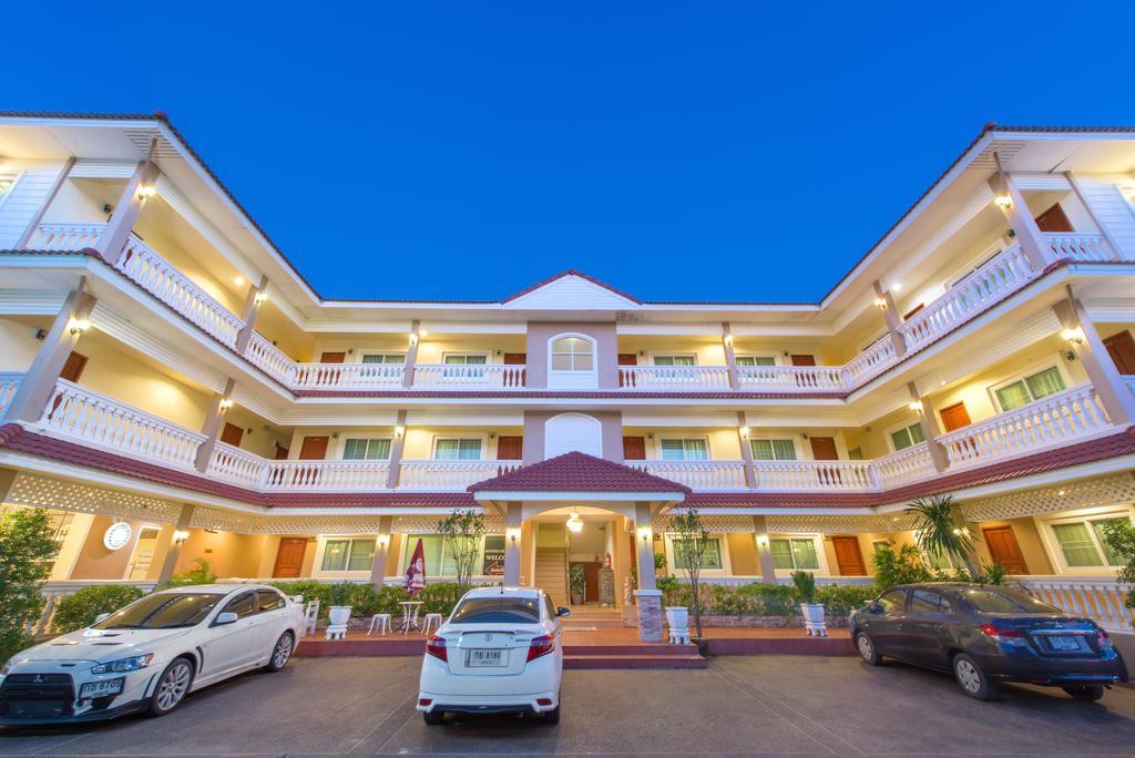 Nuntiya Terrace Hotel Udon Thani Exterior photo