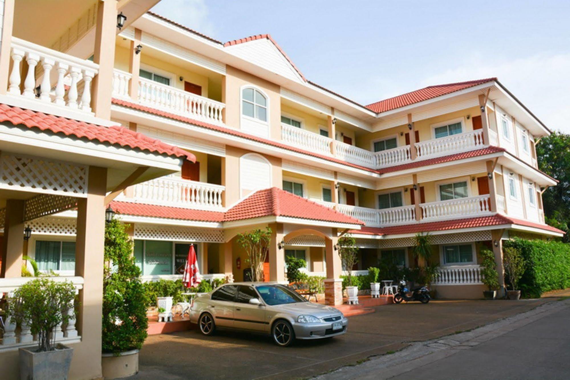 Nuntiya Terrace Hotel Udon Thani Exterior photo