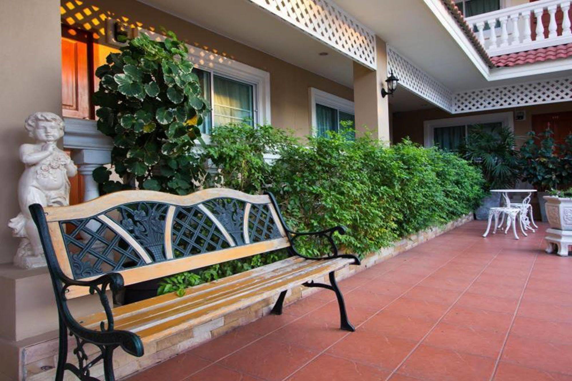 Nuntiya Terrace Hotel Udon Thani Exterior photo